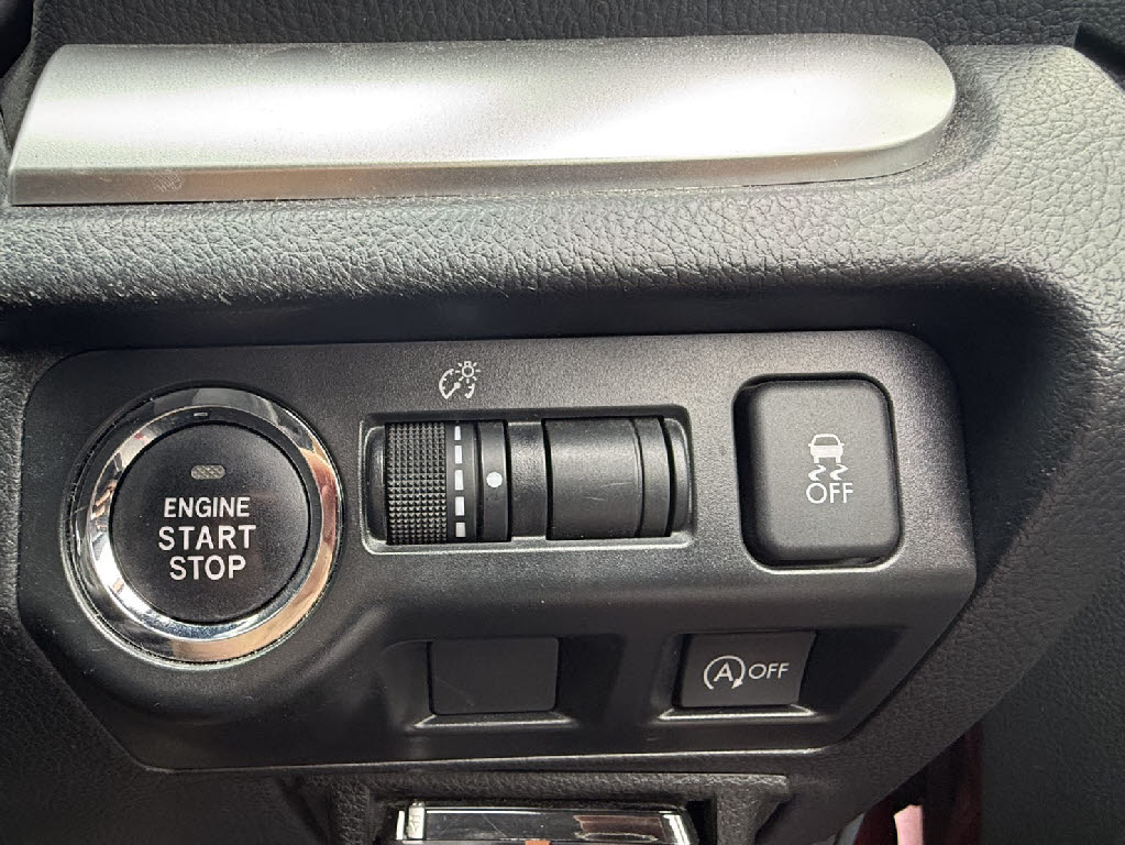 スバル インプレッサスポーツ5枚目