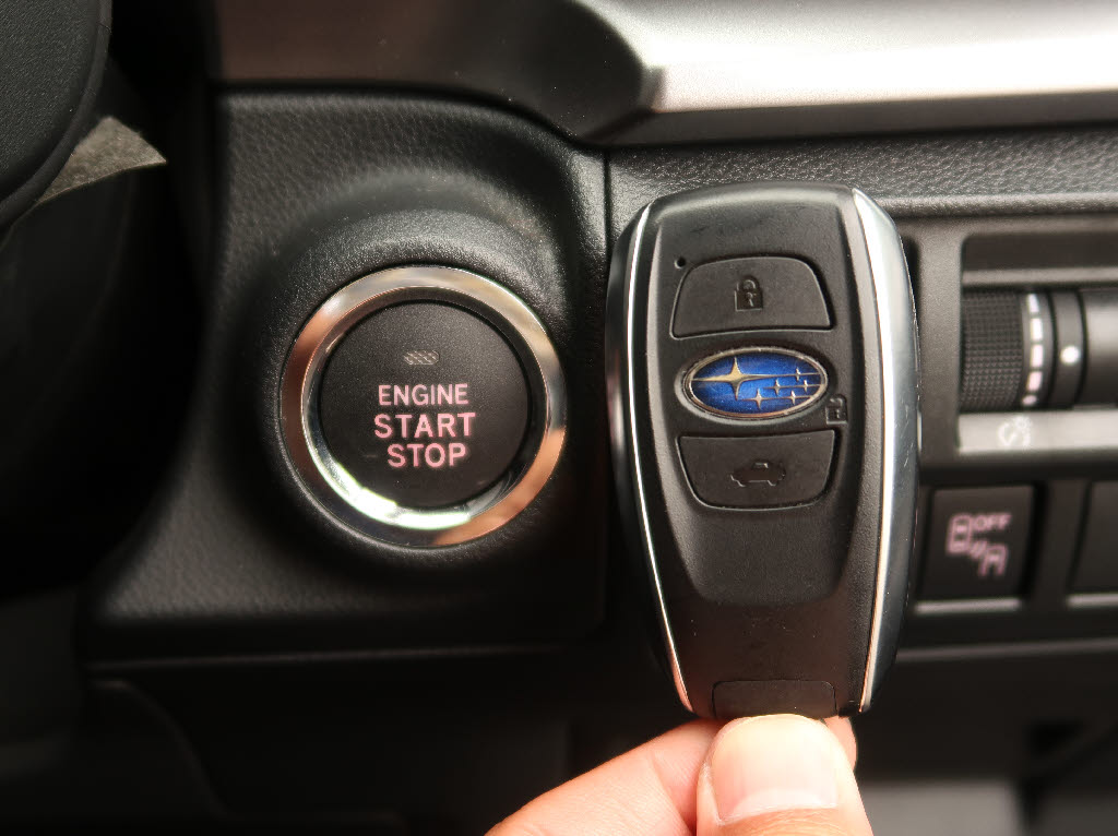 スバル XV18枚目