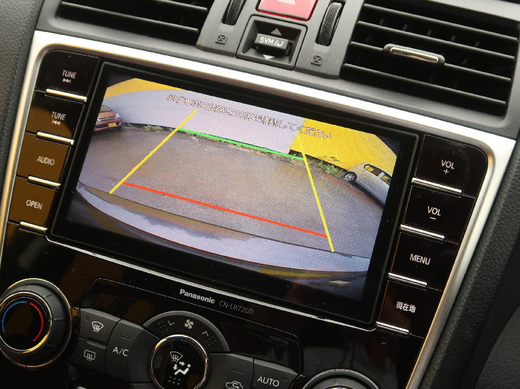 スバル レヴォーグ12枚目