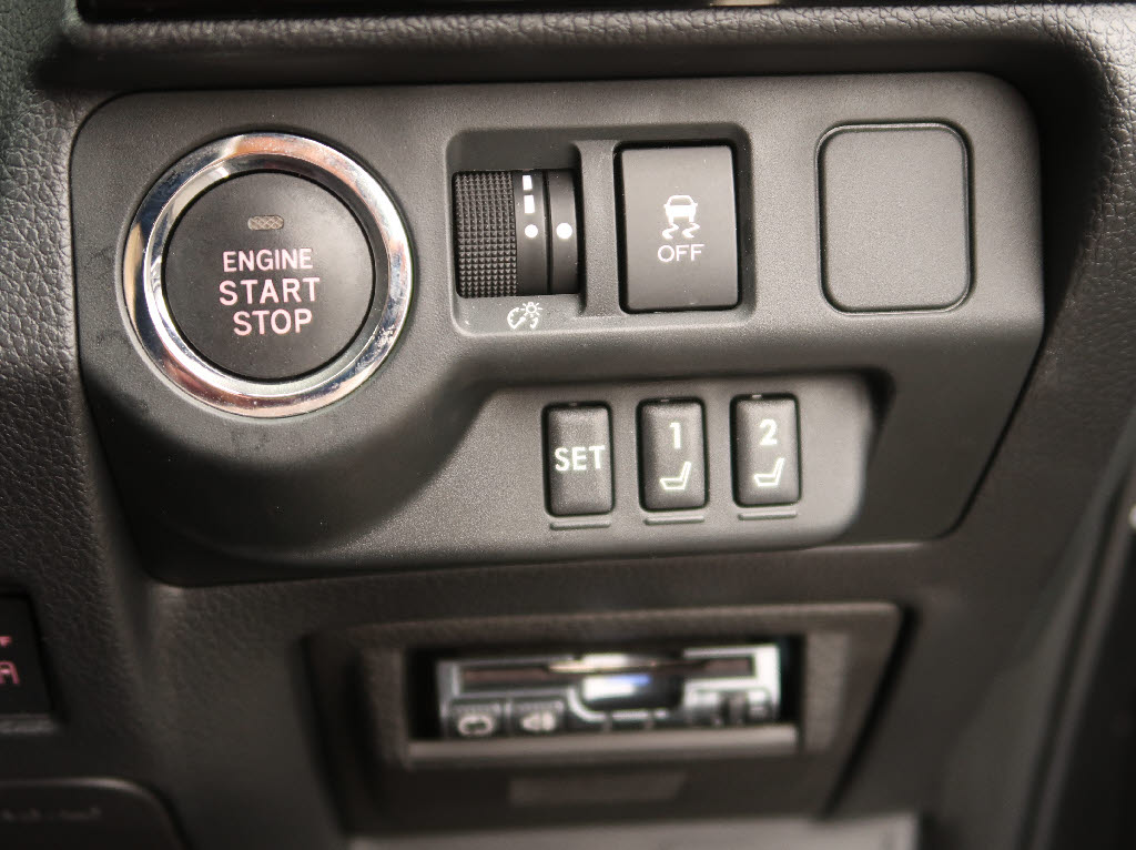 スバル レヴォーグ18枚目