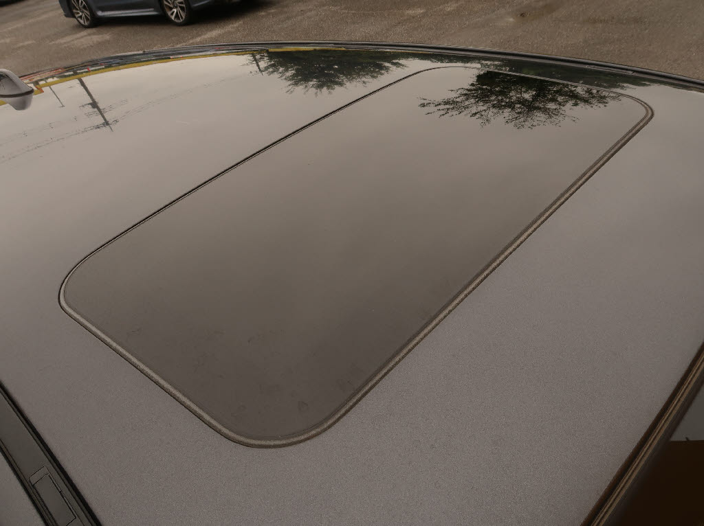 スバル レヴォーグ19枚目