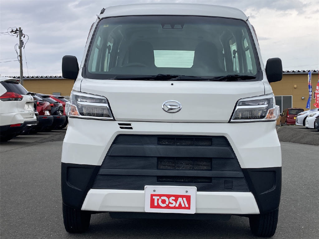 ダイハツ ハイゼットカーゴV2枚目