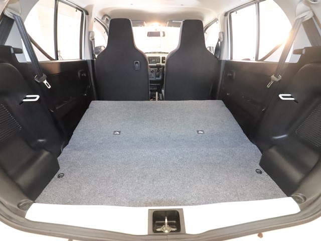 スズキ アルト10枚目