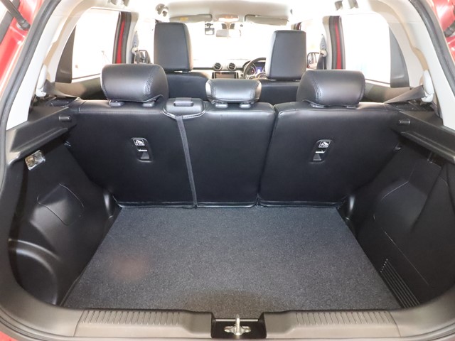 スズキ スイフト7枚目