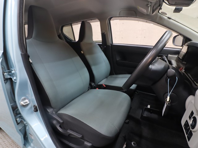 ダイハツ ミライース3枚目