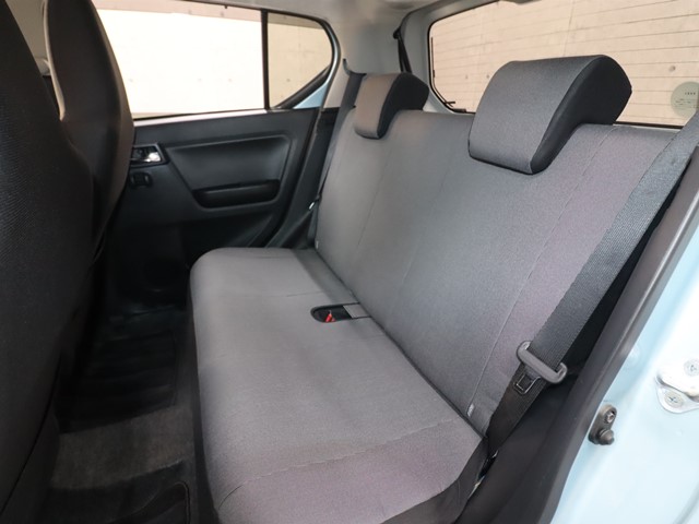 ダイハツ ミライース6枚目