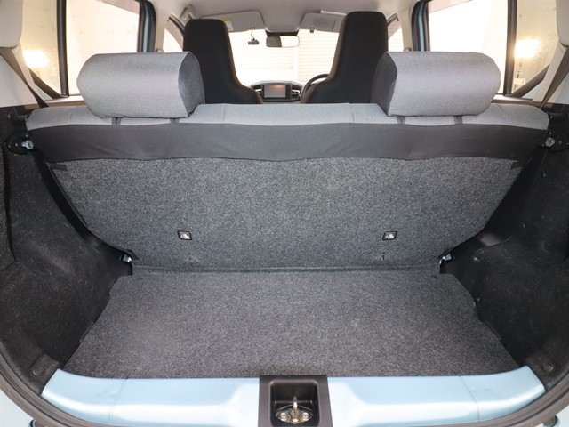 ダイハツ ミライース7枚目