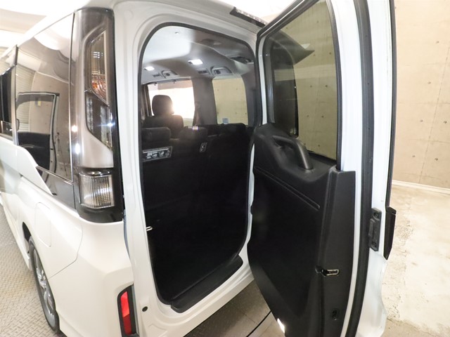 ホンダ ステップワゴン13枚目