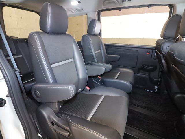 ホンダ ステップワゴン4枚目