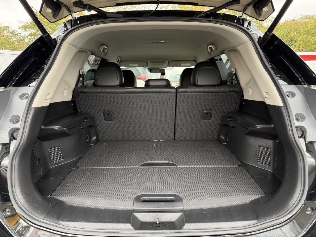 ニッサン エクストレイル10枚目