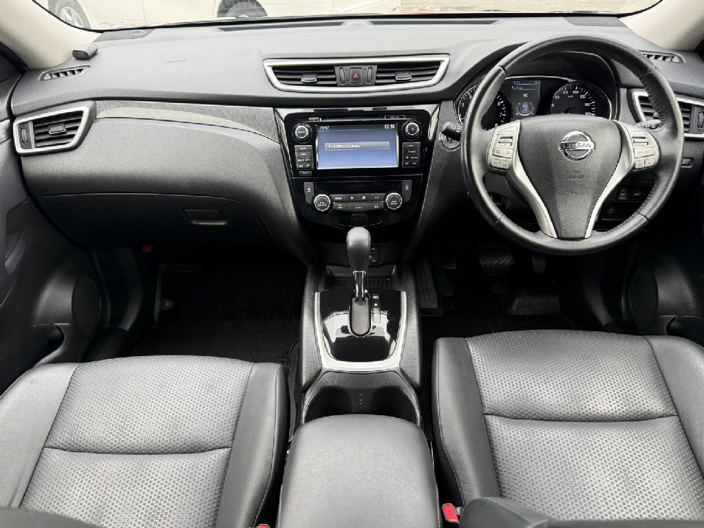 ニッサン エクストレイル1枚目