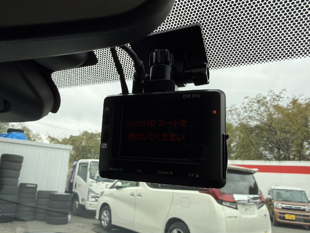 ニッサン エクストレイル6枚目