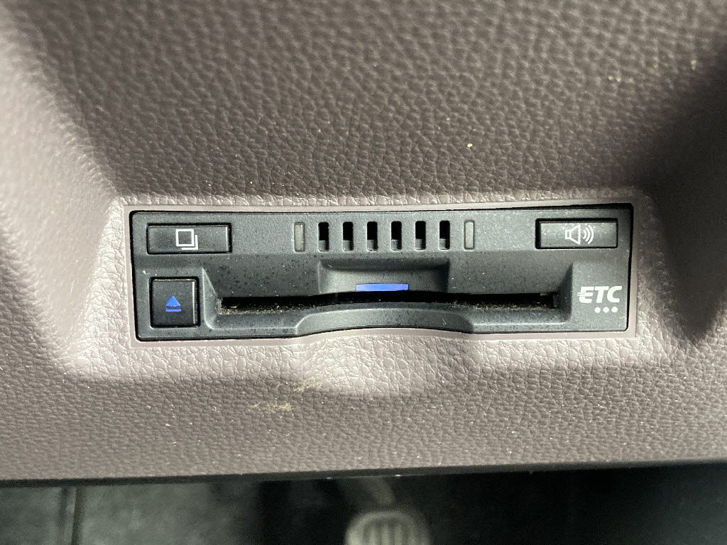 トヨタ ヤリス10枚目