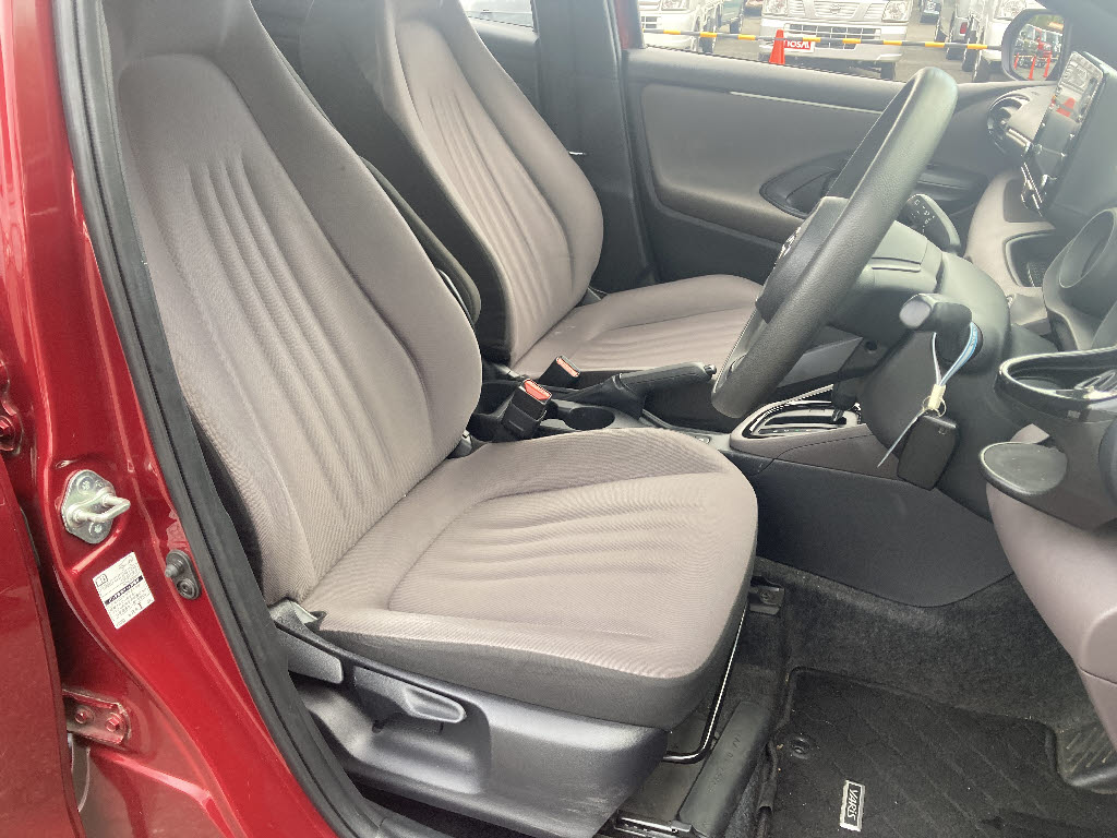 トヨタ ヤリス13枚目