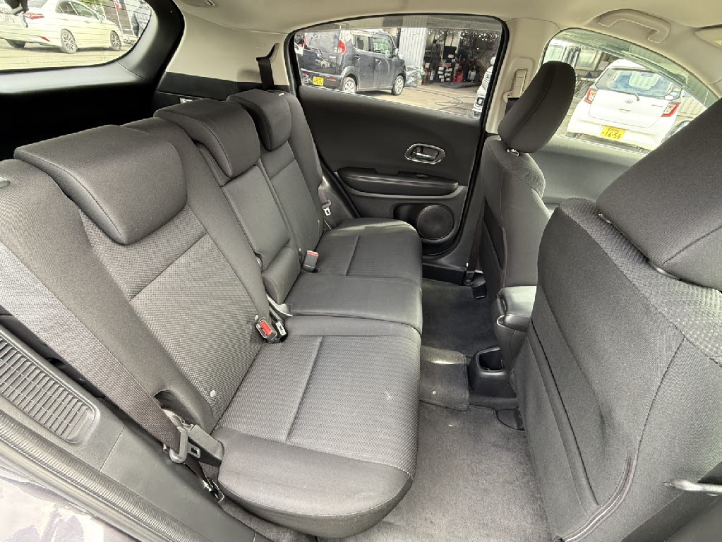 ホンダ ヴェゼルHV9枚目