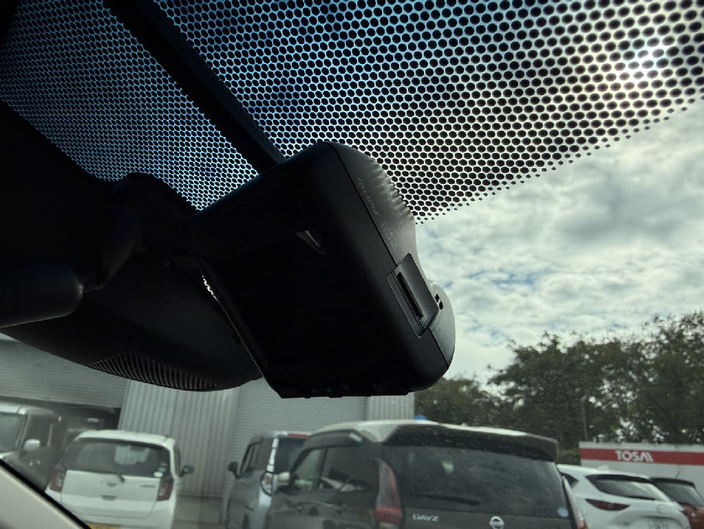 ホンダ ヴェゼルHV6枚目