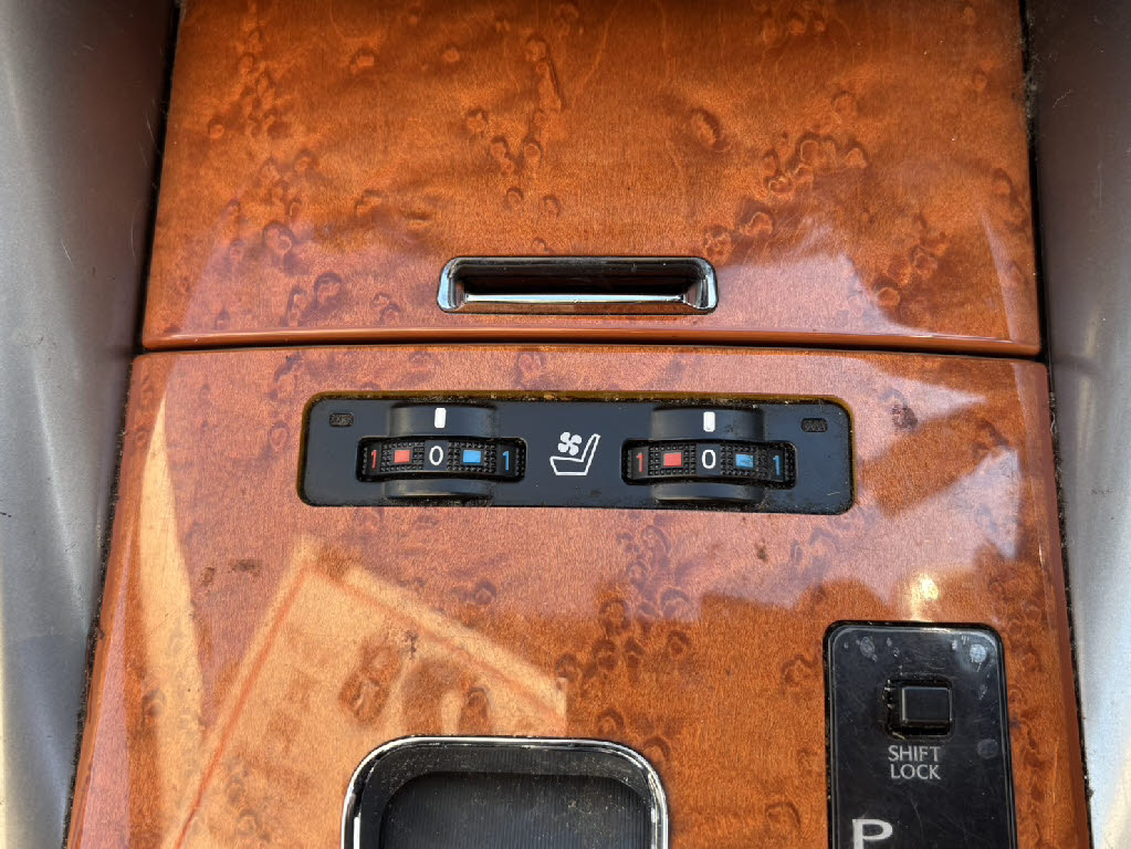 レクサス IS5枚目