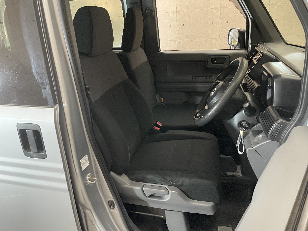 ホンダ N-VAN3枚目