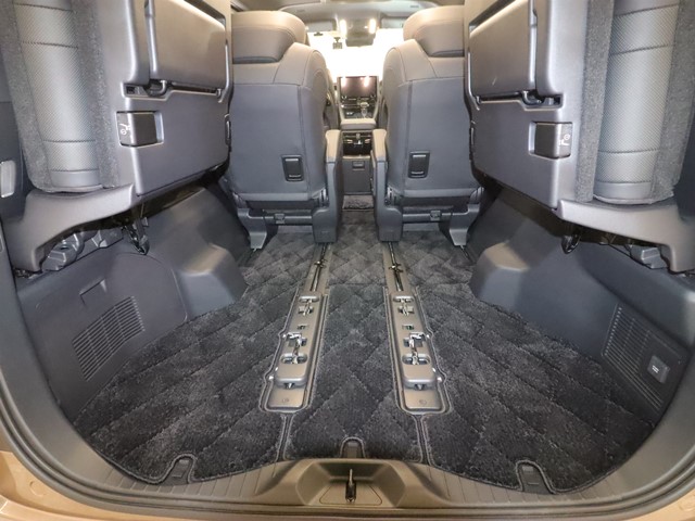 トヨタ アルファード17枚目