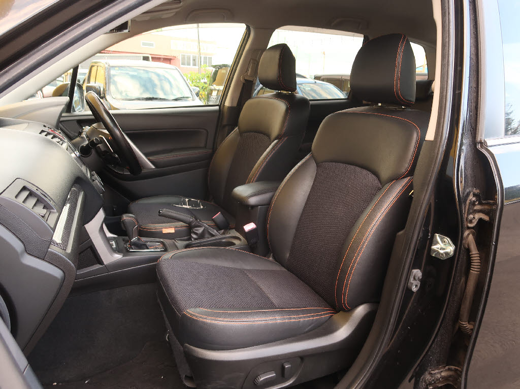 スバル フォレスター6枚目