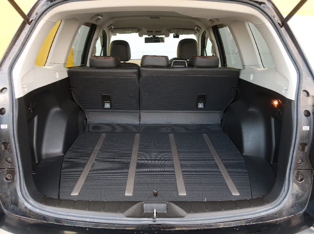 スバル フォレスター8枚目