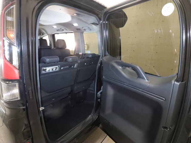 ホンダ ステップワゴン13枚目