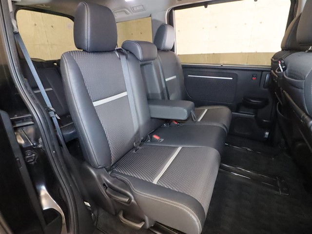 ホンダ ステップワゴン4枚目