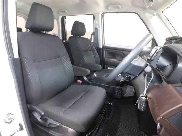 トヨタ ルーミー3枚目