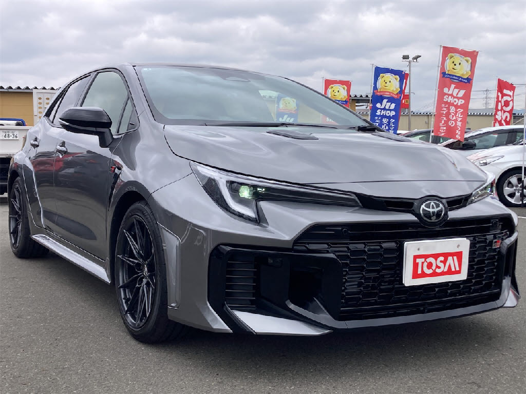 トヨタ カローラスポーツ3枚目