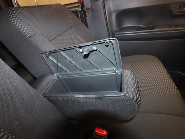 ダイハツ ウエイク4枚目