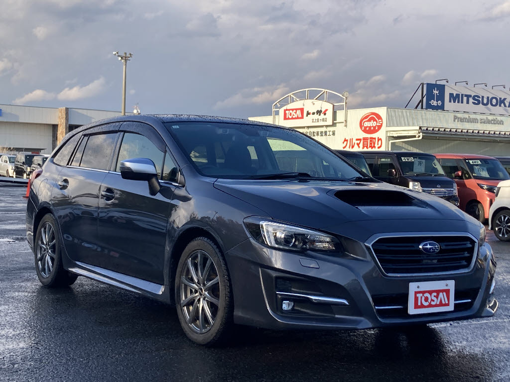 スバル レヴォーグ19枚目