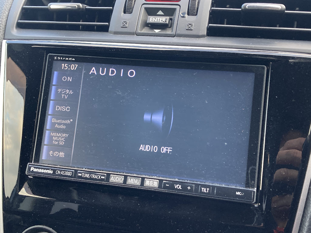 スバル レヴォーグ4枚目