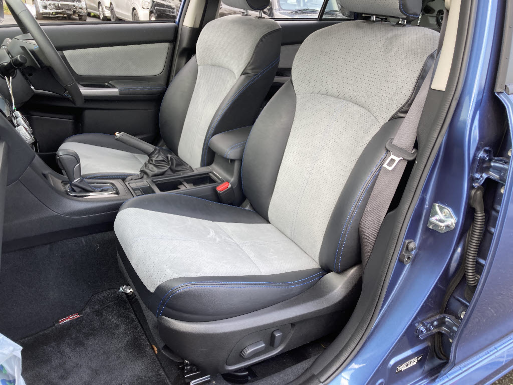 スバル インプレッサスポーツ14枚目