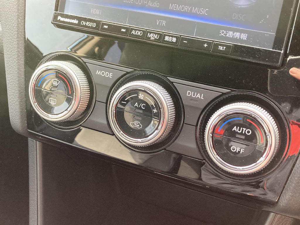 スバル インプレッサスポーツ6枚目