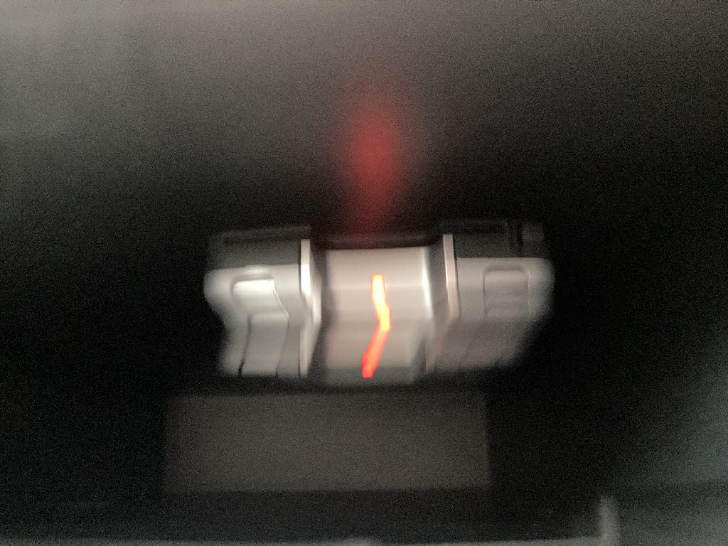 ニッサン ノート11枚目