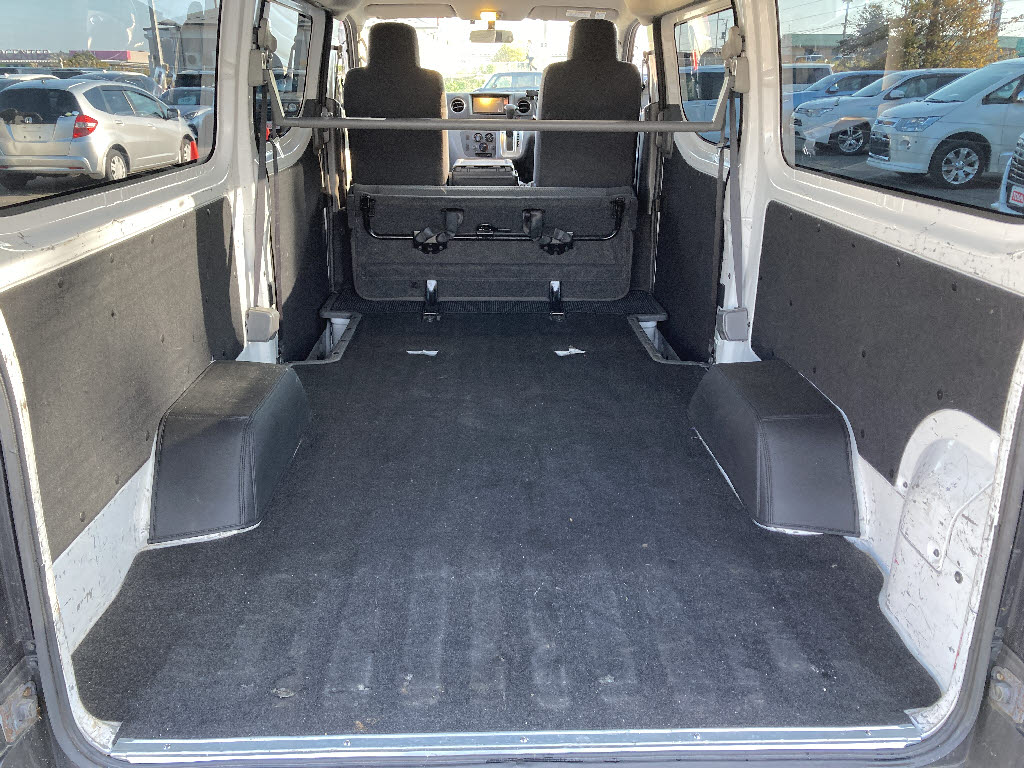 ニッサン NV350キャラバンV17枚目