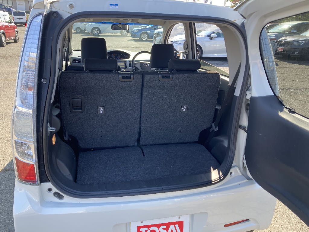 ダイハツ ムーヴカスタム15枚目