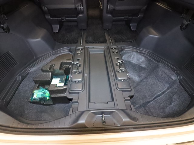 トヨタ アルファード18枚目