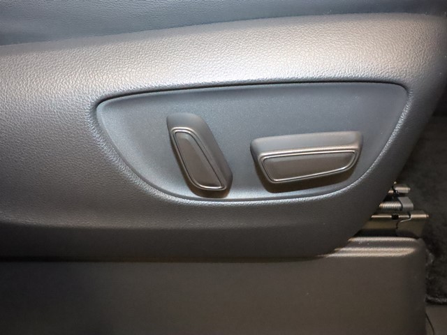 トヨタ アルファード5枚目