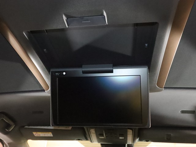 トヨタ アルファード7枚目