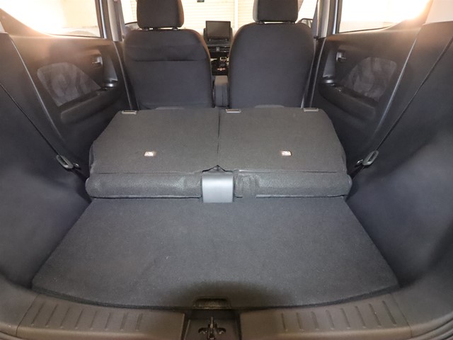 三菱 ｅＫクロス9枚目