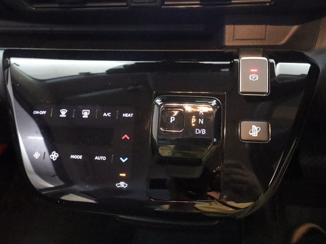 三菱 ｅＫクロス15枚目