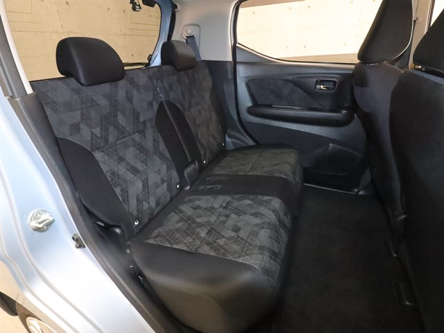 三菱 ｅＫクロス4枚目