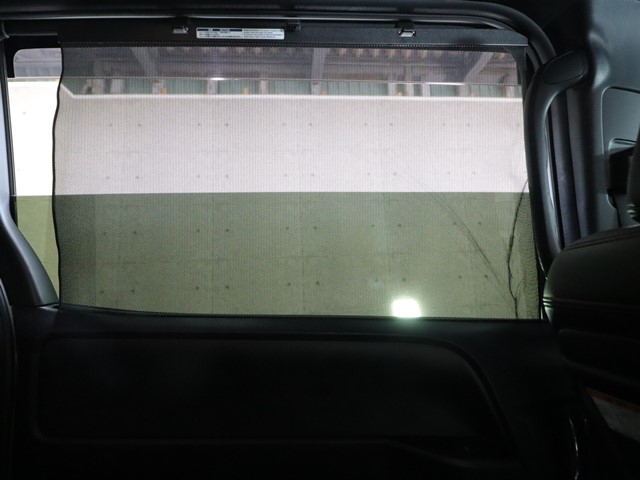 トヨタ ヴォクシーハイブリッド5枚目