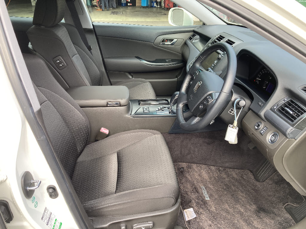 トヨタ クラウン6枚目