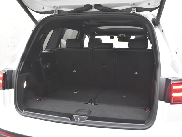 メルセデスベンツ GLBクラス12枚目