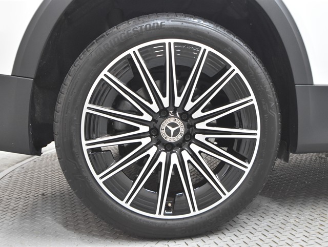 メルセデスベンツ GLBクラス18枚目