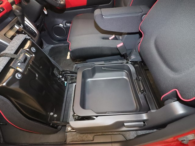 スズキ ハスラー7枚目