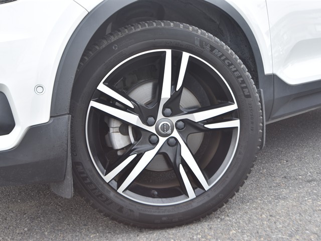 ボルボ XC4015枚目