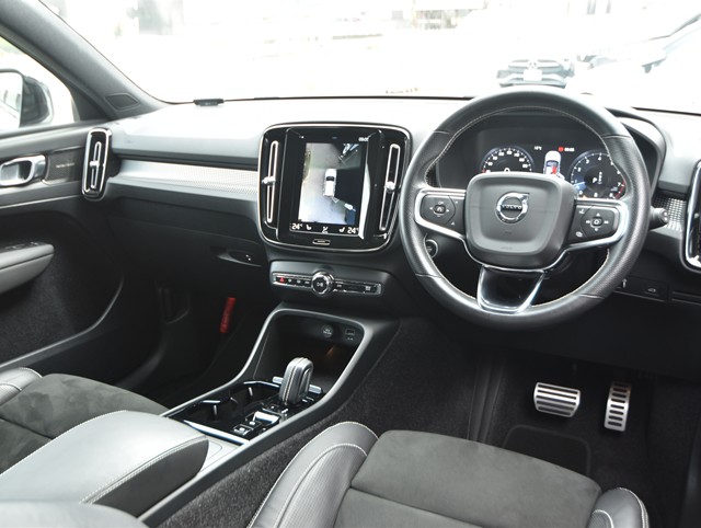 ボルボ XC4019枚目